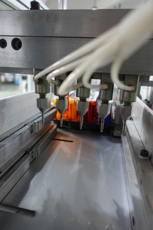 全自动喷枪定量灌装机 NT-5XPQ